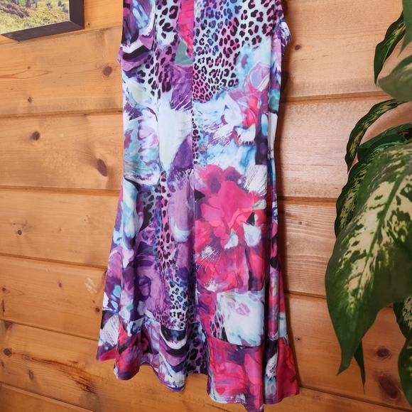 Venus 💜 Animal Floral V Neck Dress A Line Gathered Beaded Ruffle Stretch Medium - Picture 10 of 11